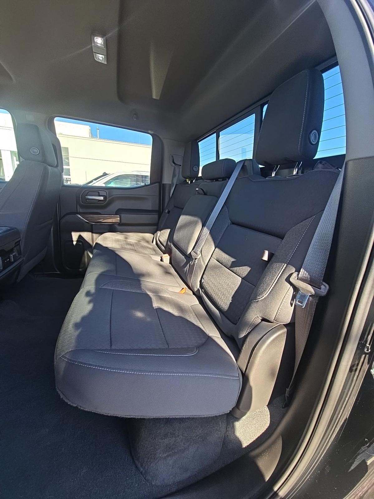 2022 Chevrolet Silverado 1500 RST AWD