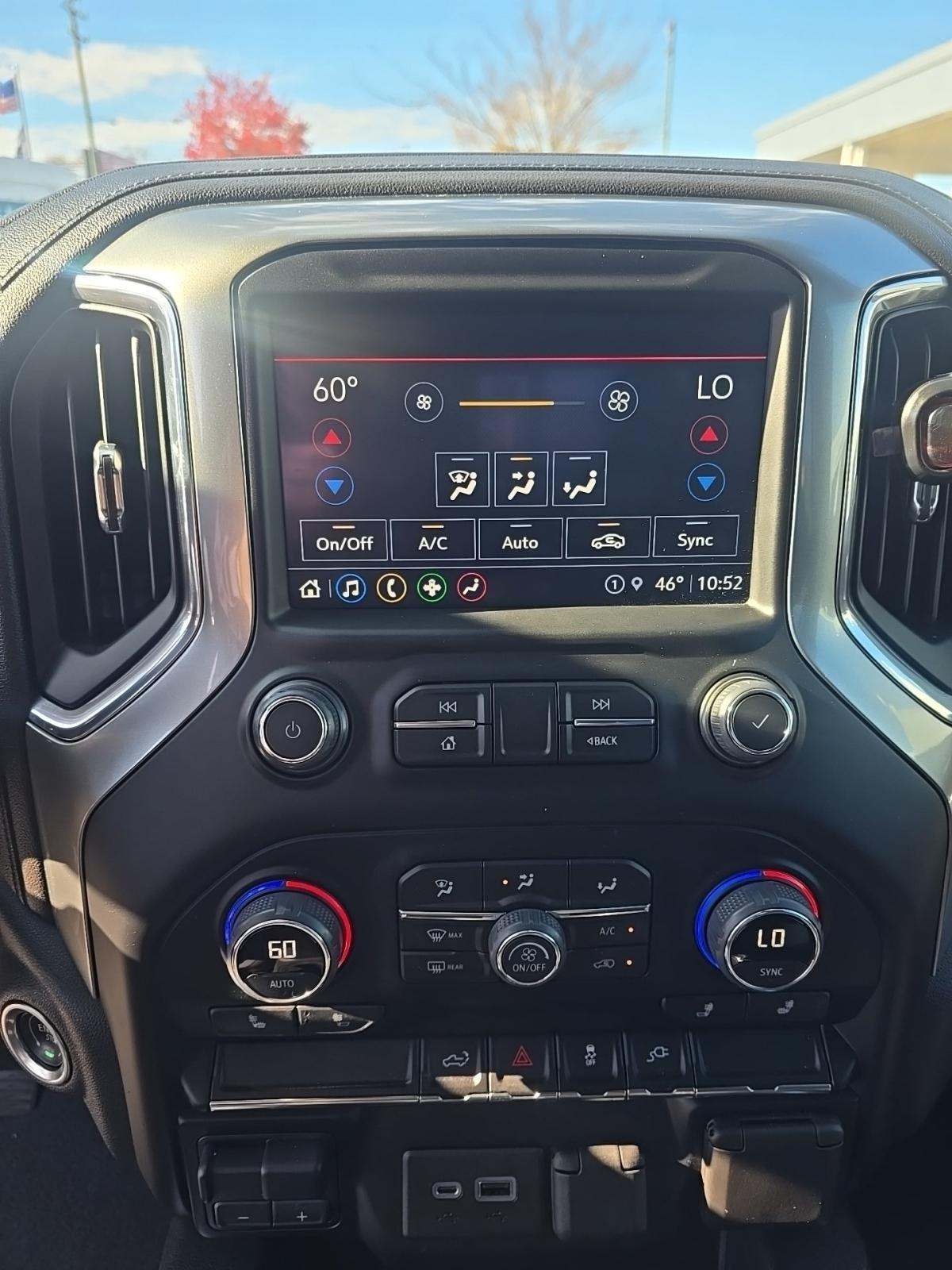 2022 Chevrolet Silverado 1500 RST AWD