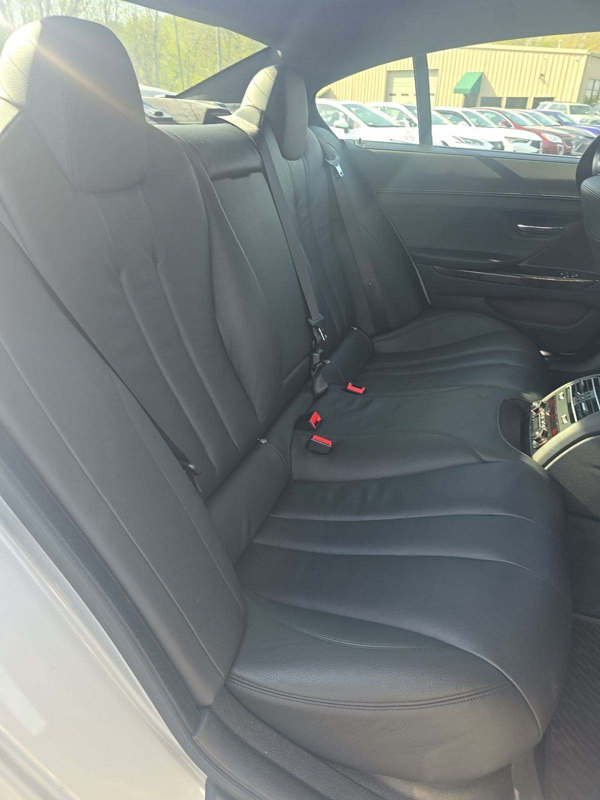 2016 BMW 6 Series 640i RWD