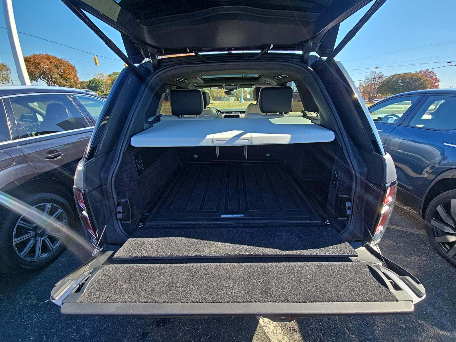 2021 Land Rover Range Rover Westminster AWD