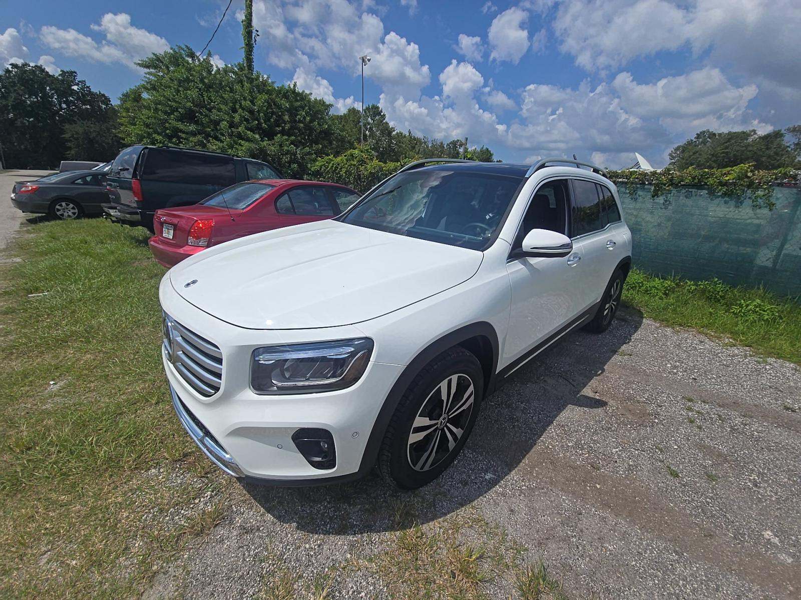 2025 Mercedes-Benz GLB 250
