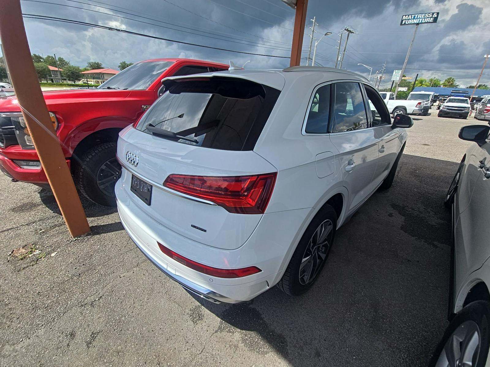 2023 Audi Q5 S line Premium Plus AWD