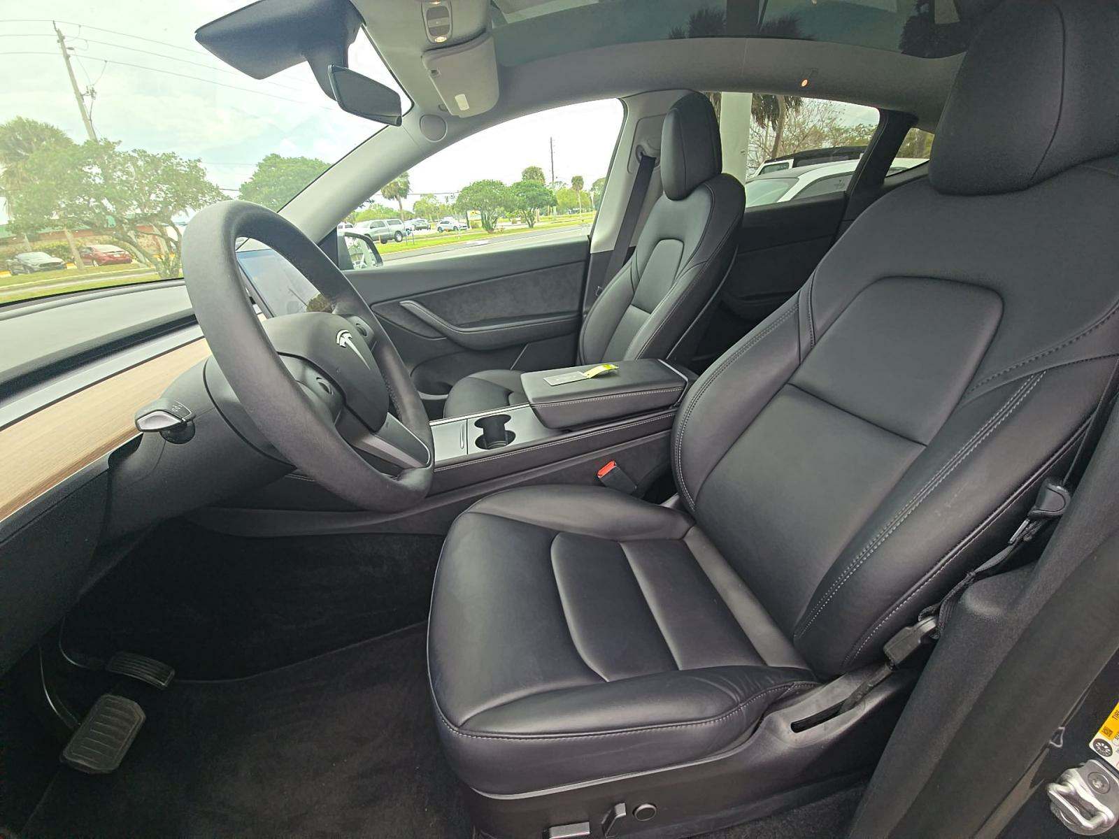 2022 Tesla Model Y Long Range AWD