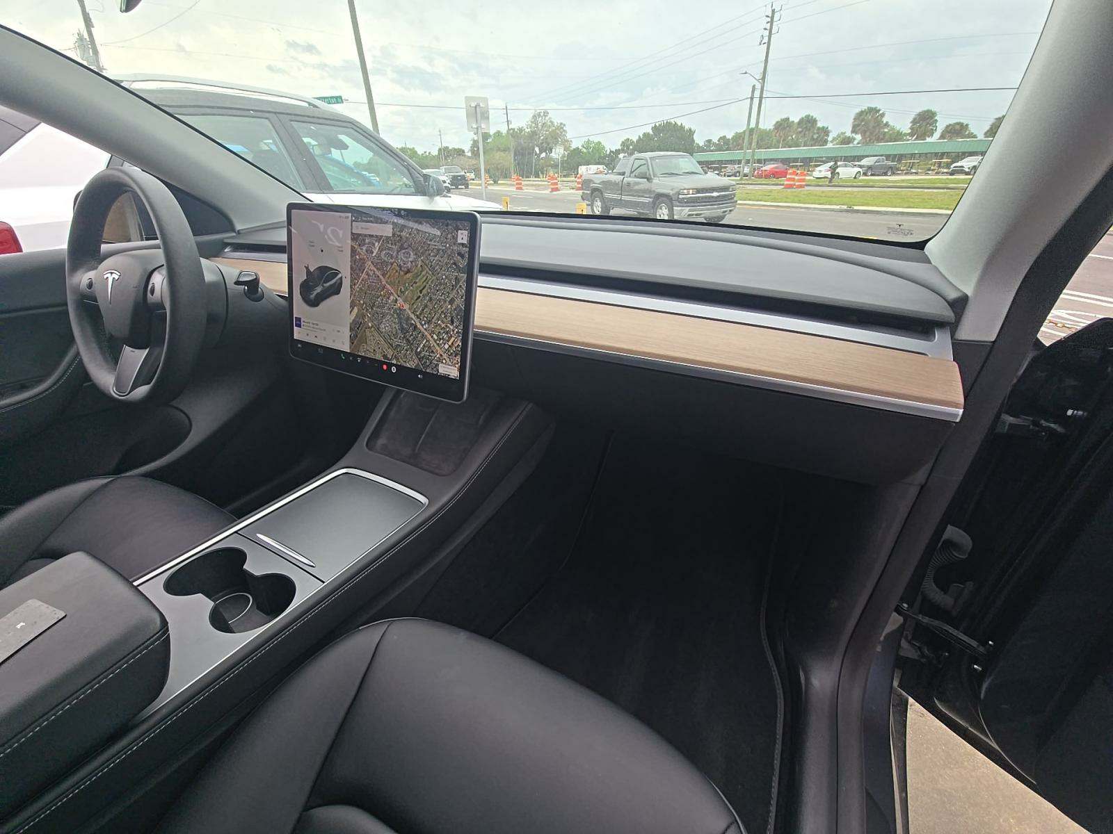 2022 Tesla Model Y Long Range AWD