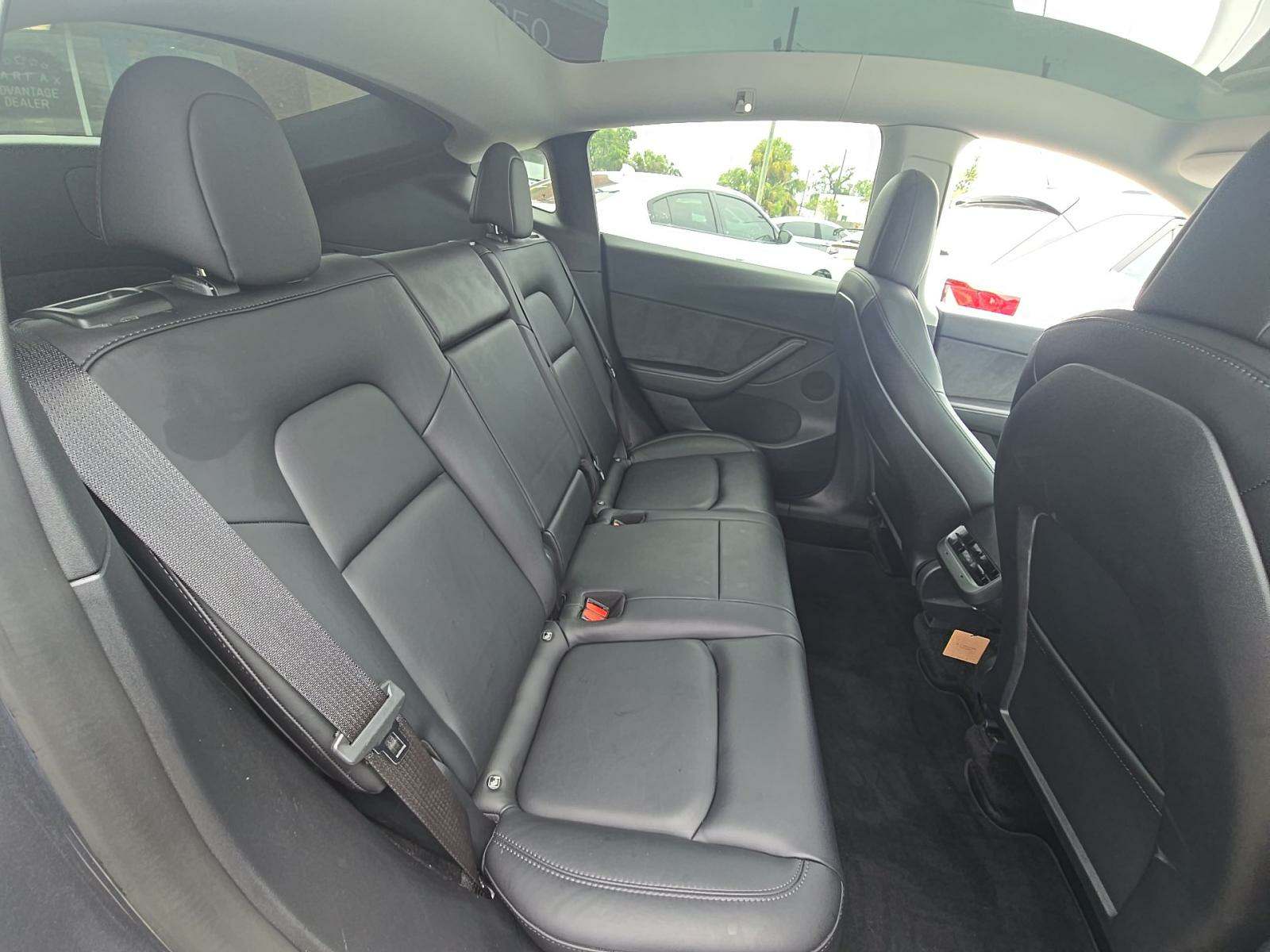 2022 Tesla Model Y Long Range AWD