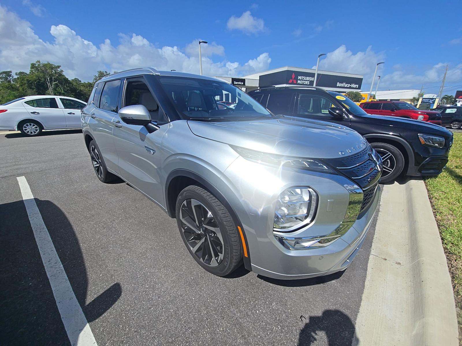 2023 Mitsubishi Outlander PHEV SEL AWD