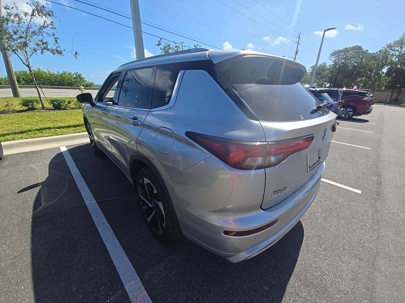 2023 Mitsubishi Outlander PHEV SEL AWD