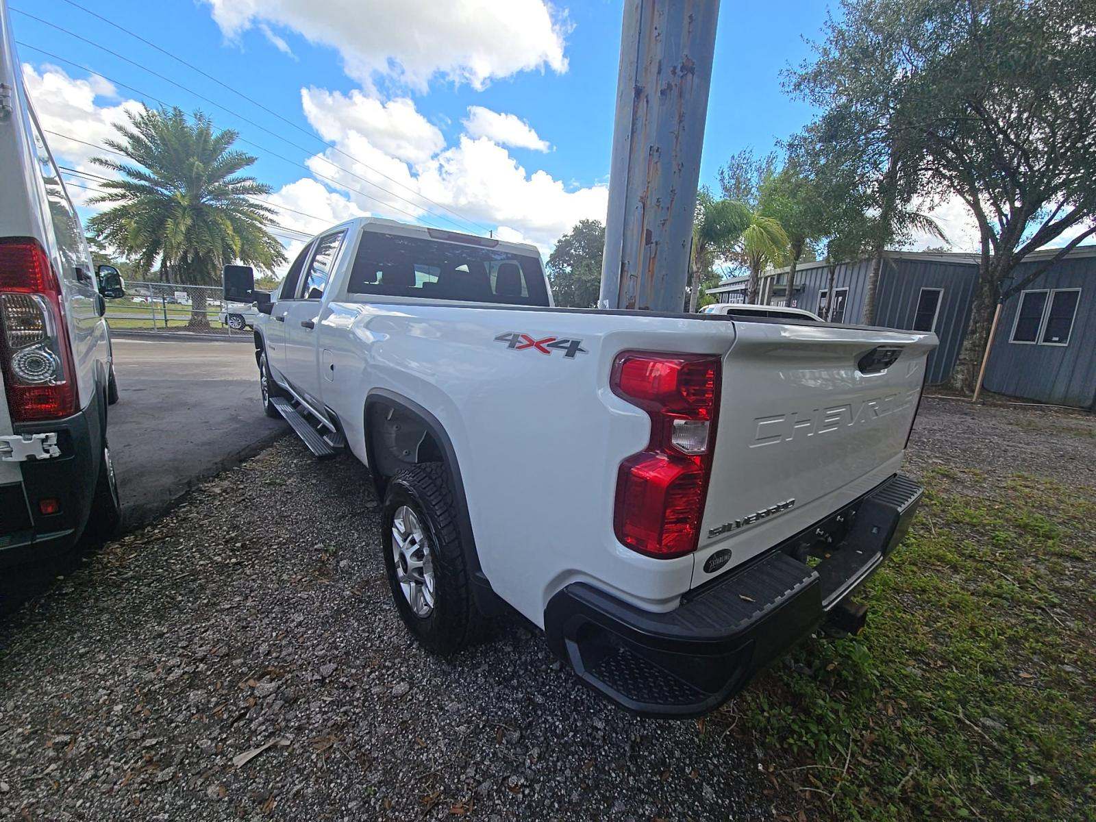 2022 Chevrolet Silverado 3500HD Work Truck AWD