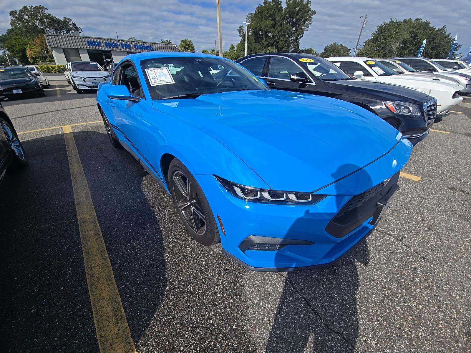 2024 Ford Mustang EcoBoost RWD