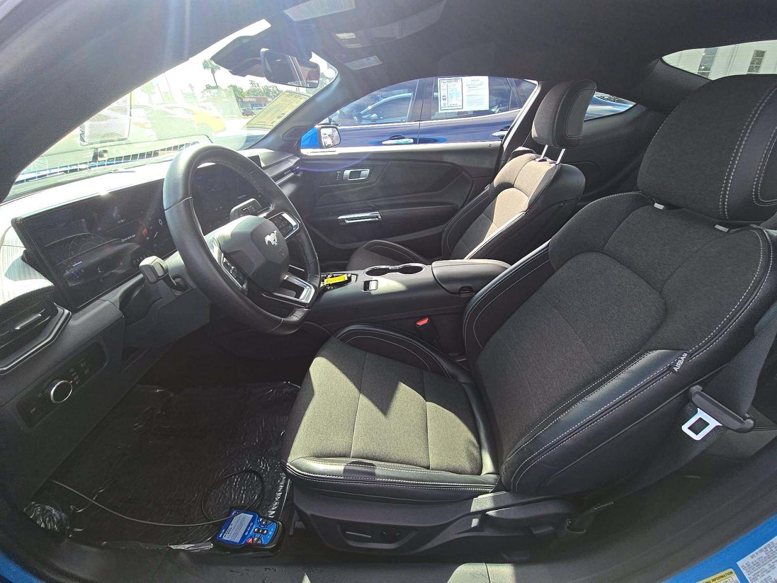 2024 Ford Mustang EcoBoost RWD