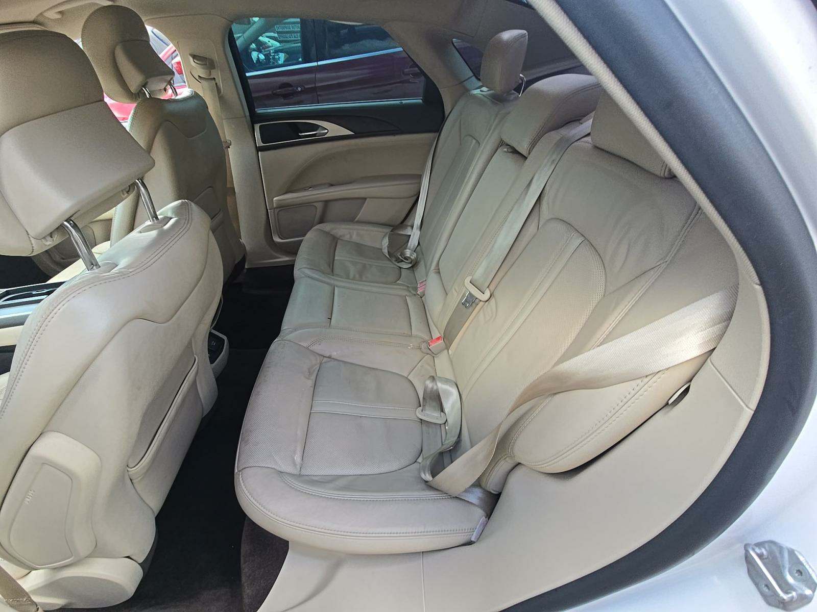 2017 Lincoln MKZ Hybrid Reserve FWD