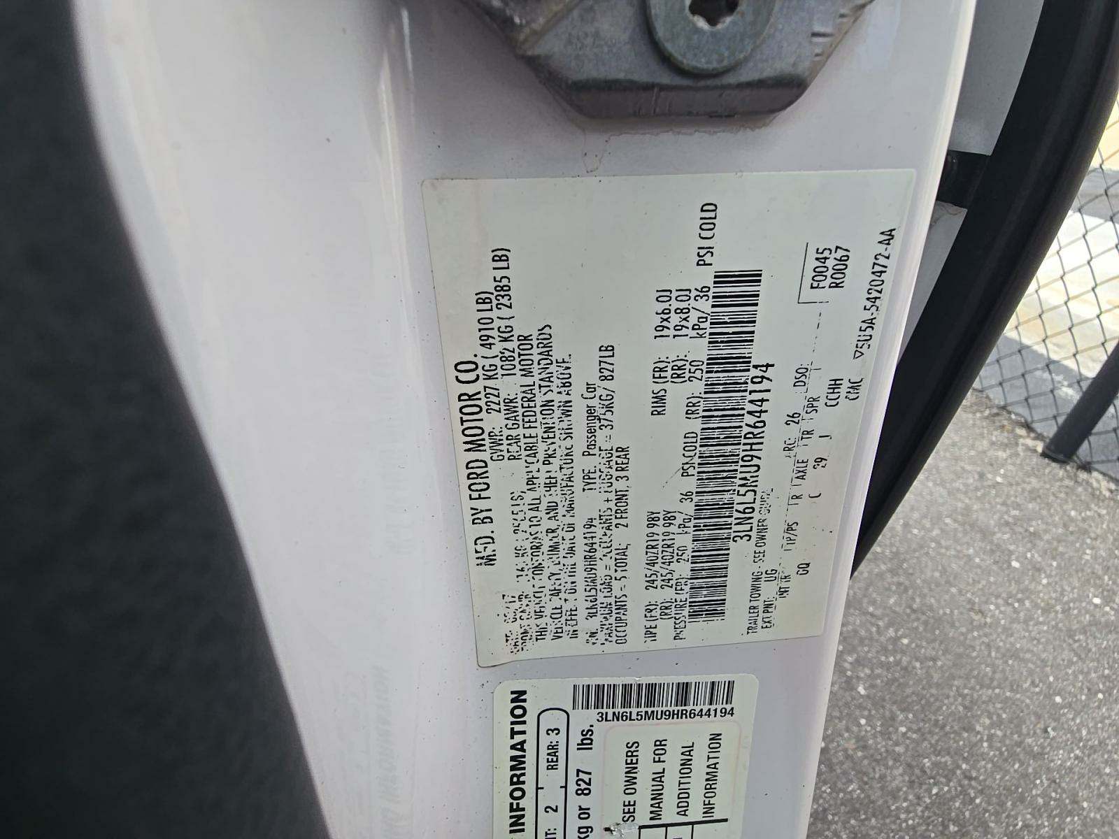 2017 Lincoln MKZ Hybrid Reserve FWD