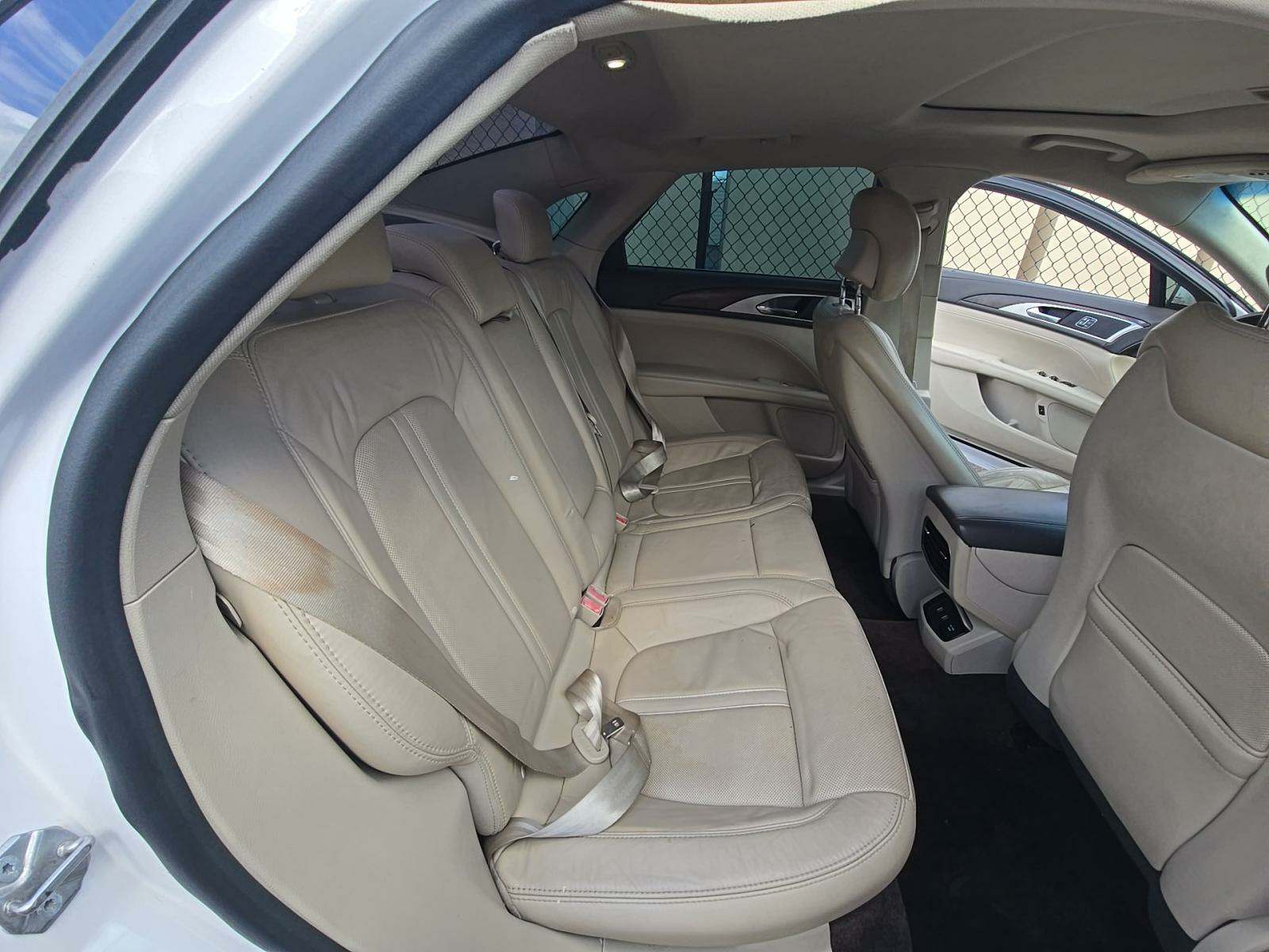 2017 Lincoln MKZ Hybrid Reserve FWD