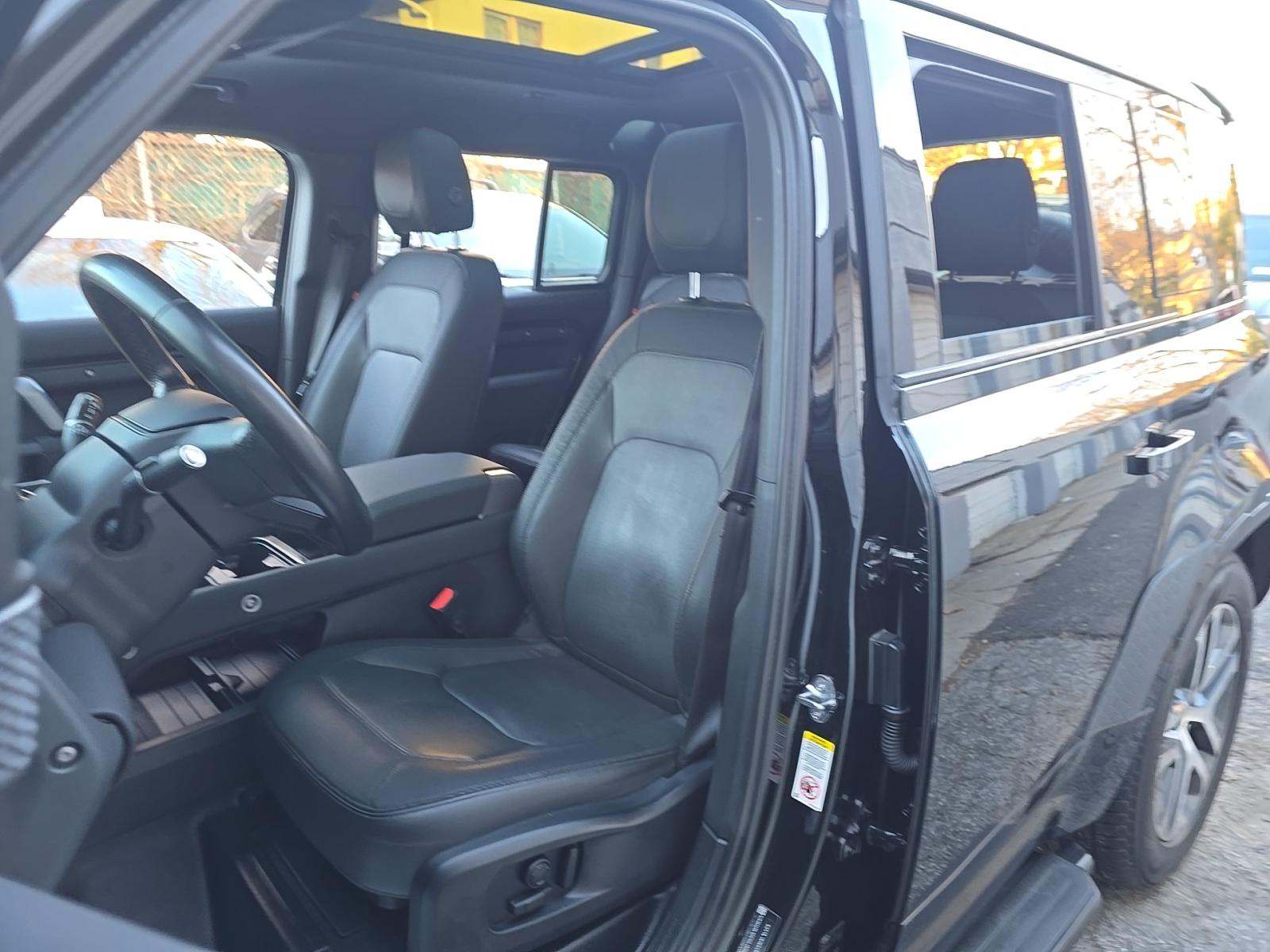 2023 Land Rover Defender 110 X-Dynamic SE AWD