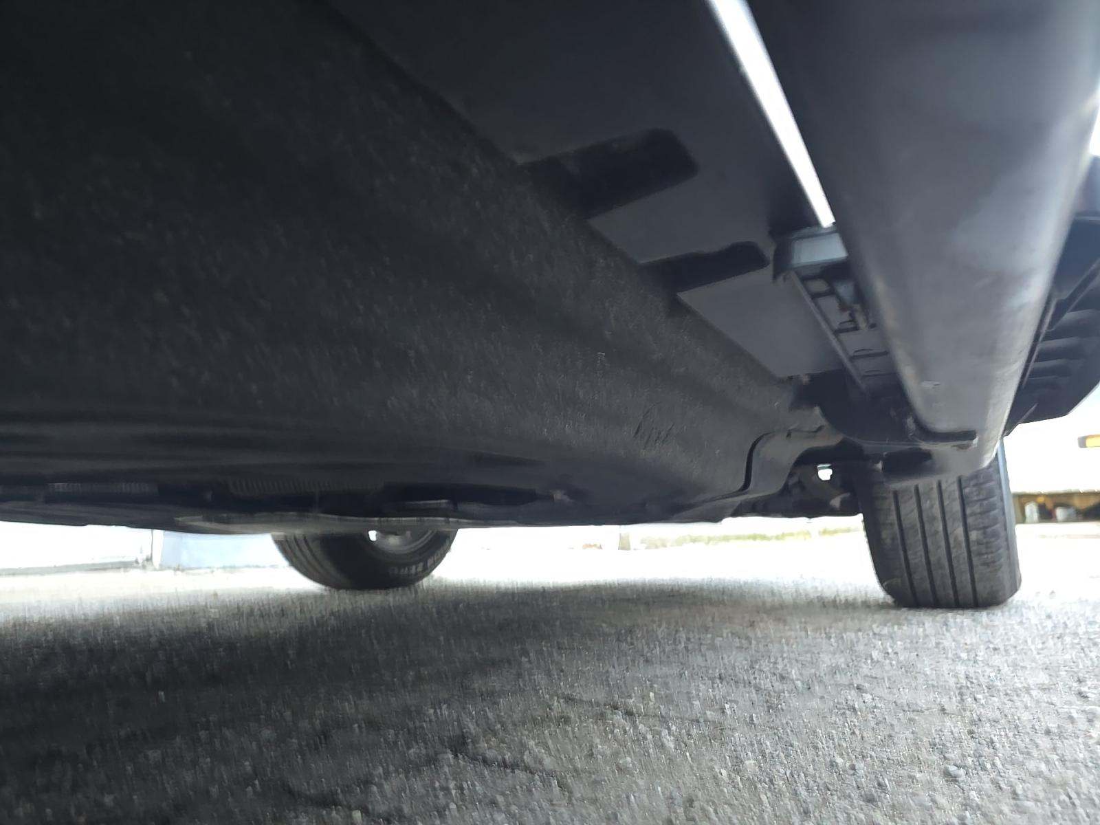 2023 Land Rover Defender 110 X-Dynamic SE AWD