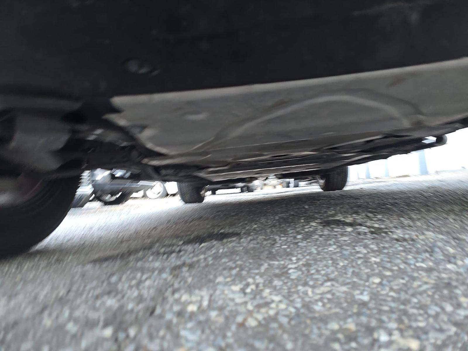 2023 Land Rover Defender 110 X-Dynamic SE AWD