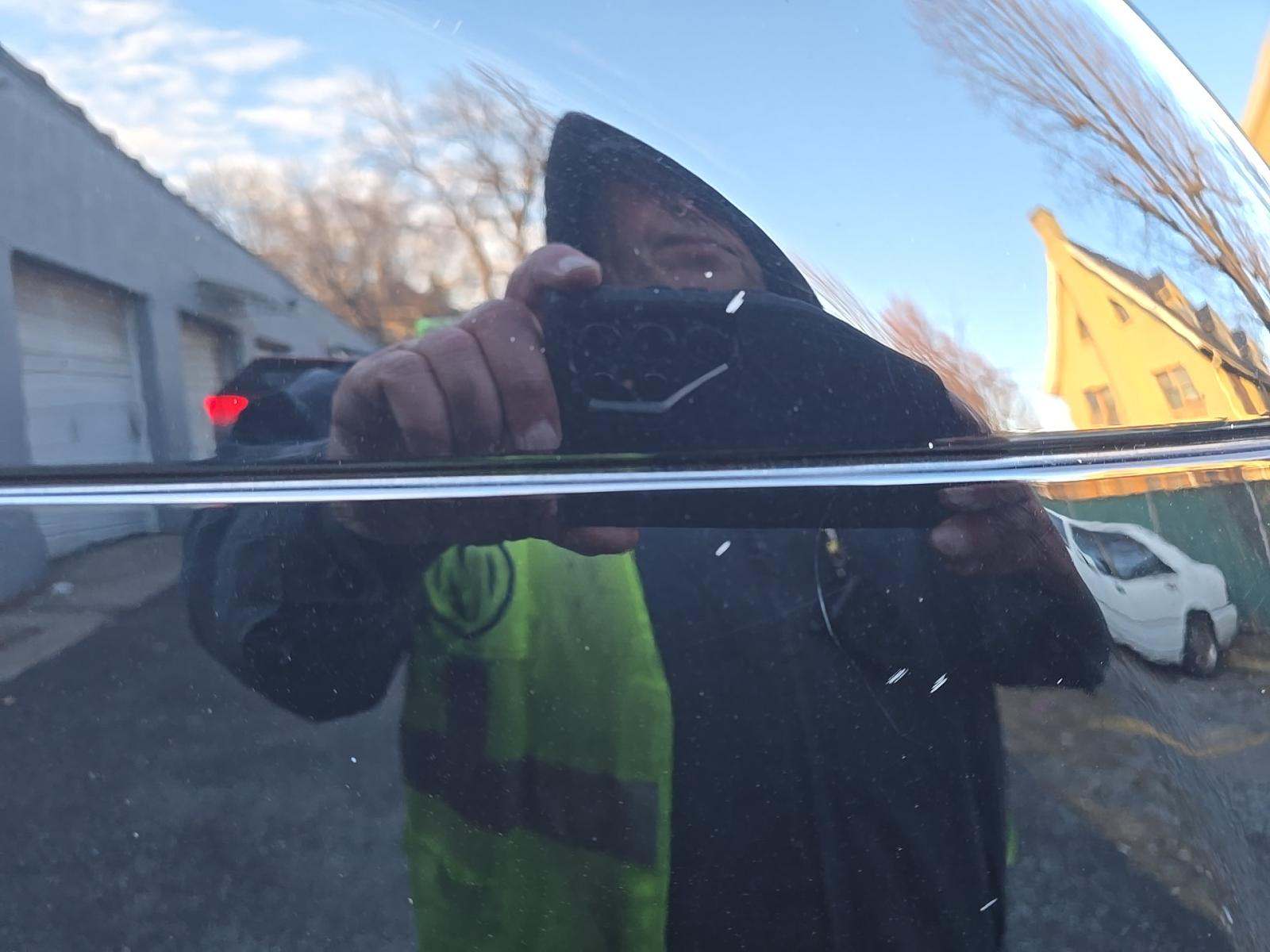 2023 Land Rover Defender 110 X-Dynamic SE AWD