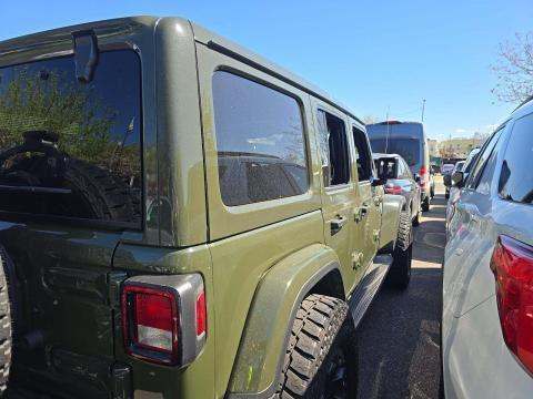 JEEP UNLIMITED SAHARA - 3