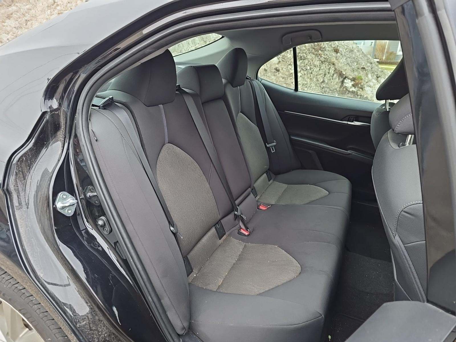 2022 Toyota Camry LE AWD