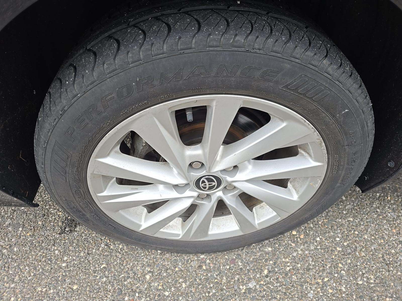 2022 Toyota Camry LE AWD