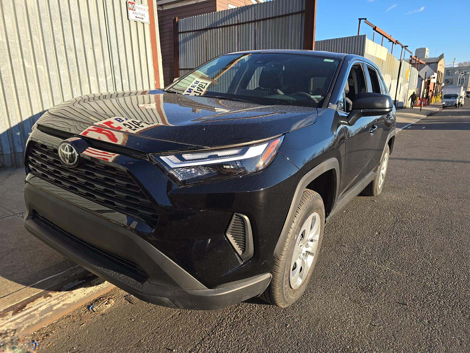 2025 Toyota RAV4 LE AWD