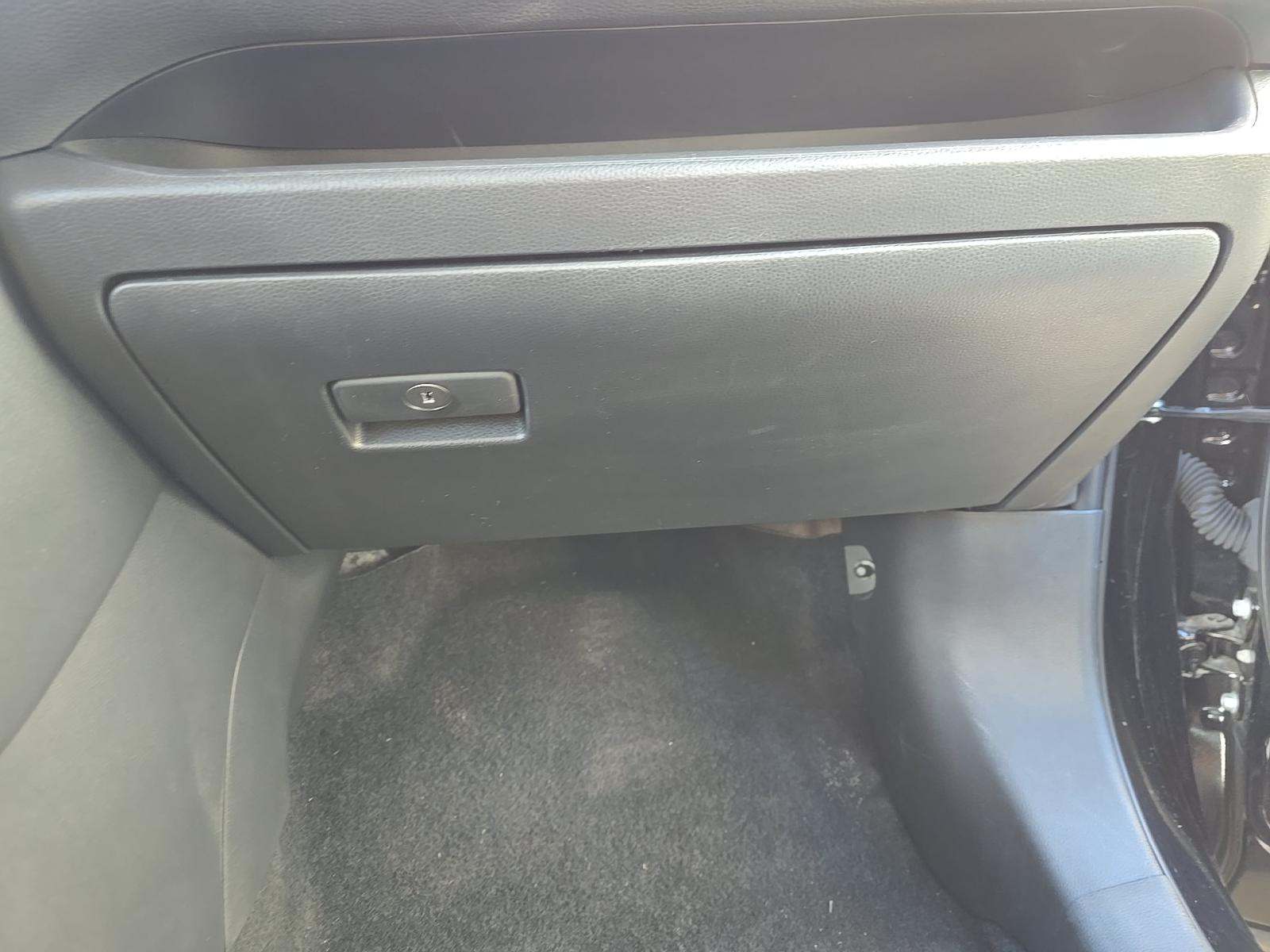 2025 Toyota RAV4 LE AWD