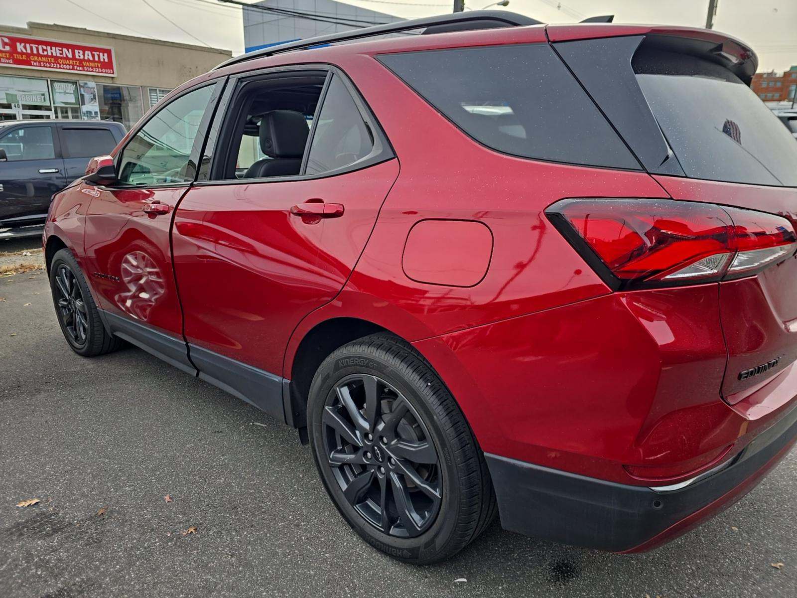 2023 Chevrolet Equinox RS AWD