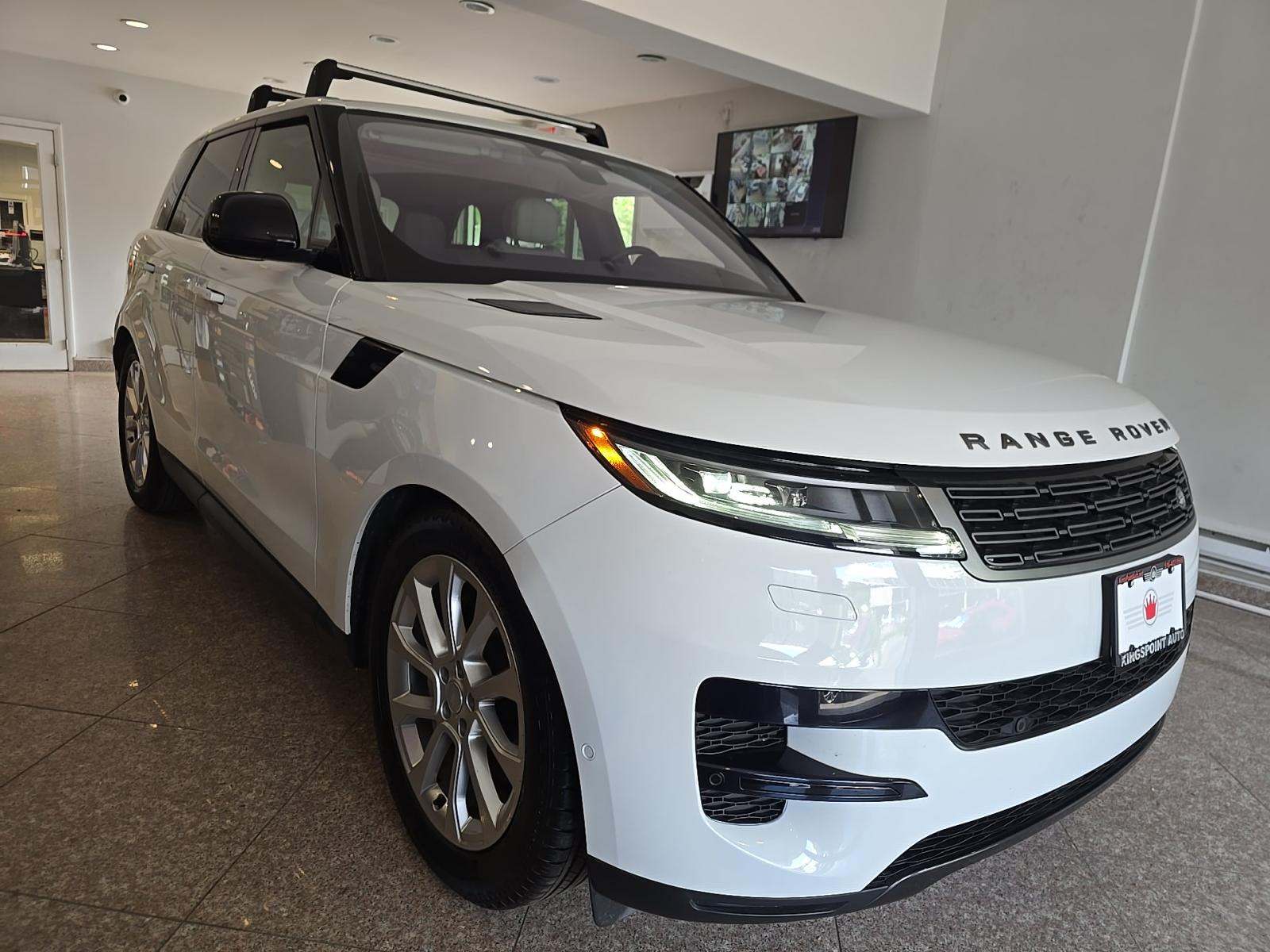 2023 Land Rover Range Rover Sport SE AWD