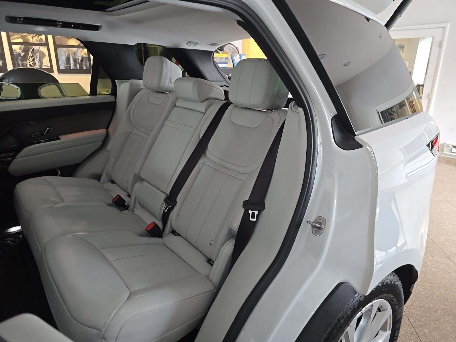 2023 Land Rover Range Rover Sport SE AWD
