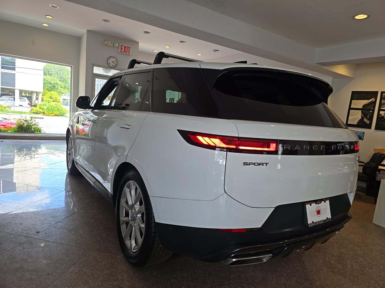 2023 Land Rover Range Rover Sport SE AWD
