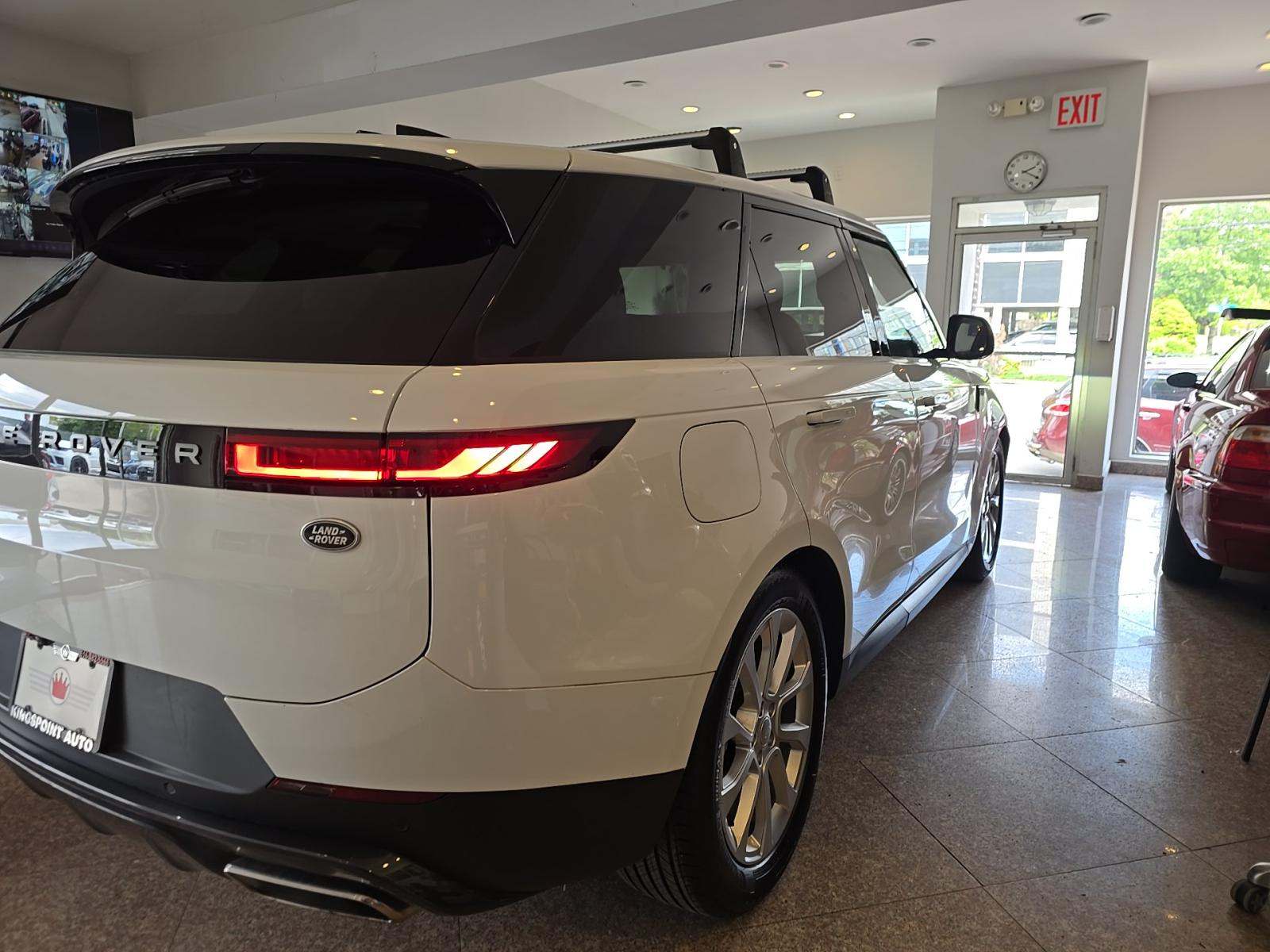 2023 Land Rover Range Rover Sport SE AWD