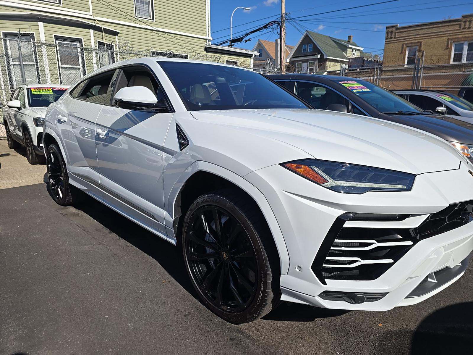 2020 Lamborghini Urus Base AWD