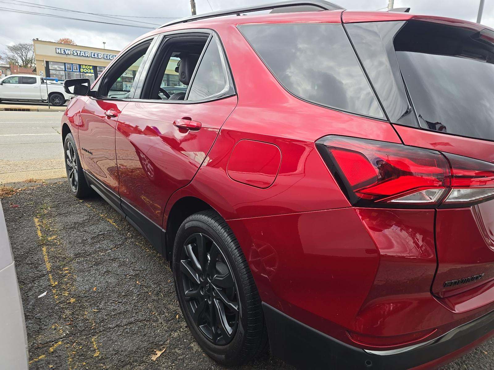 2023 Chevrolet Equinox RS AWD