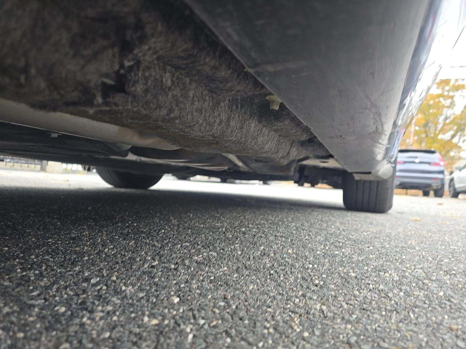 2025 Chrysler Pacifica Hybrid Select FWD