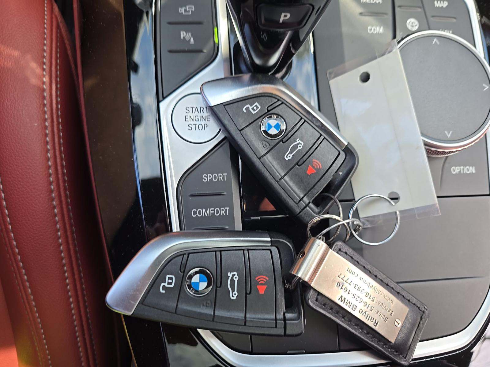 2023 BMW X4 M40i AWD
