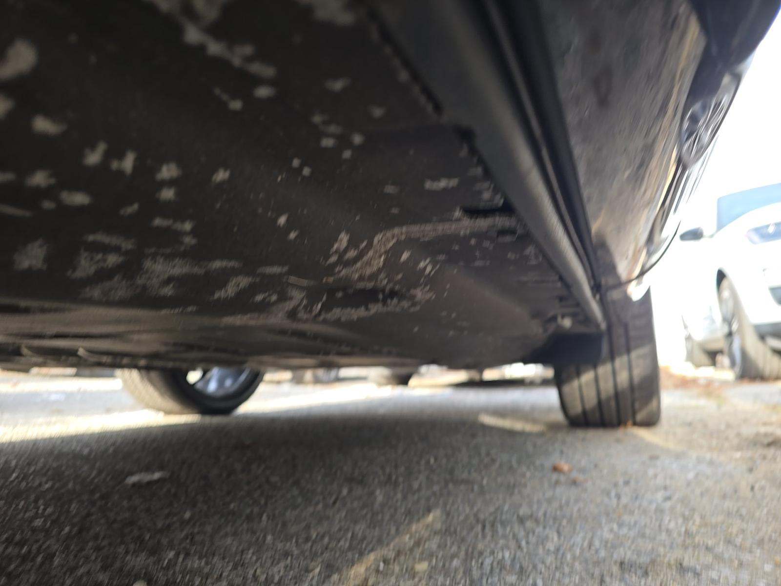 2023 Land Rover Range Rover SE LWB AWD