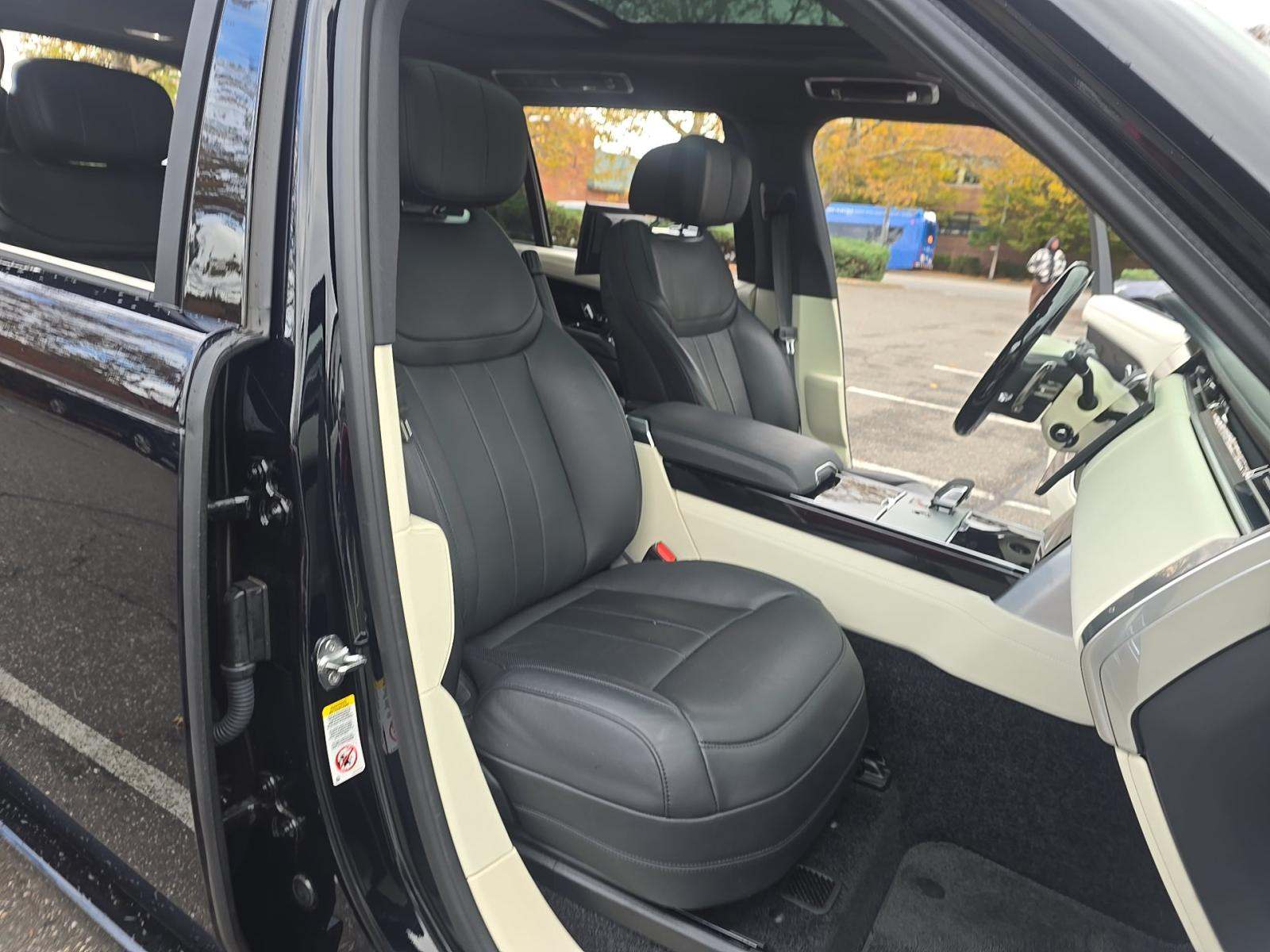 2024 Land Rover Range Rover Autobiography LWB AWD