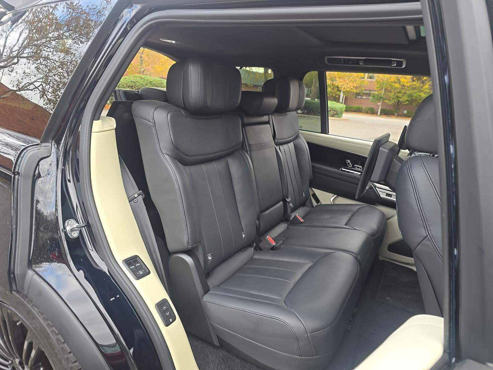 2024 Land Rover Range Rover Autobiography LWB AWD