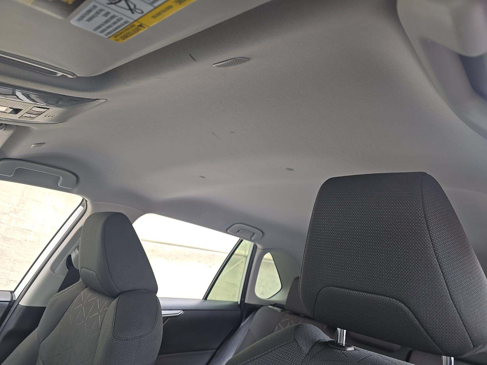 2024 Toyota RAV4 XLE FWD