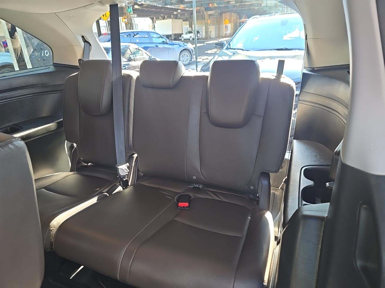 2023 Honda Odyssey Touring FWD