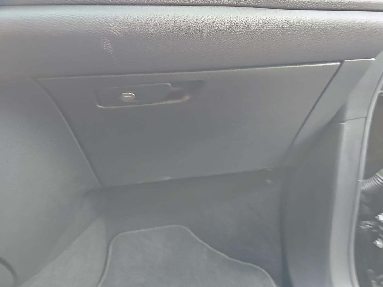 2025 Chrysler Pacifica Hybrid Select FWD