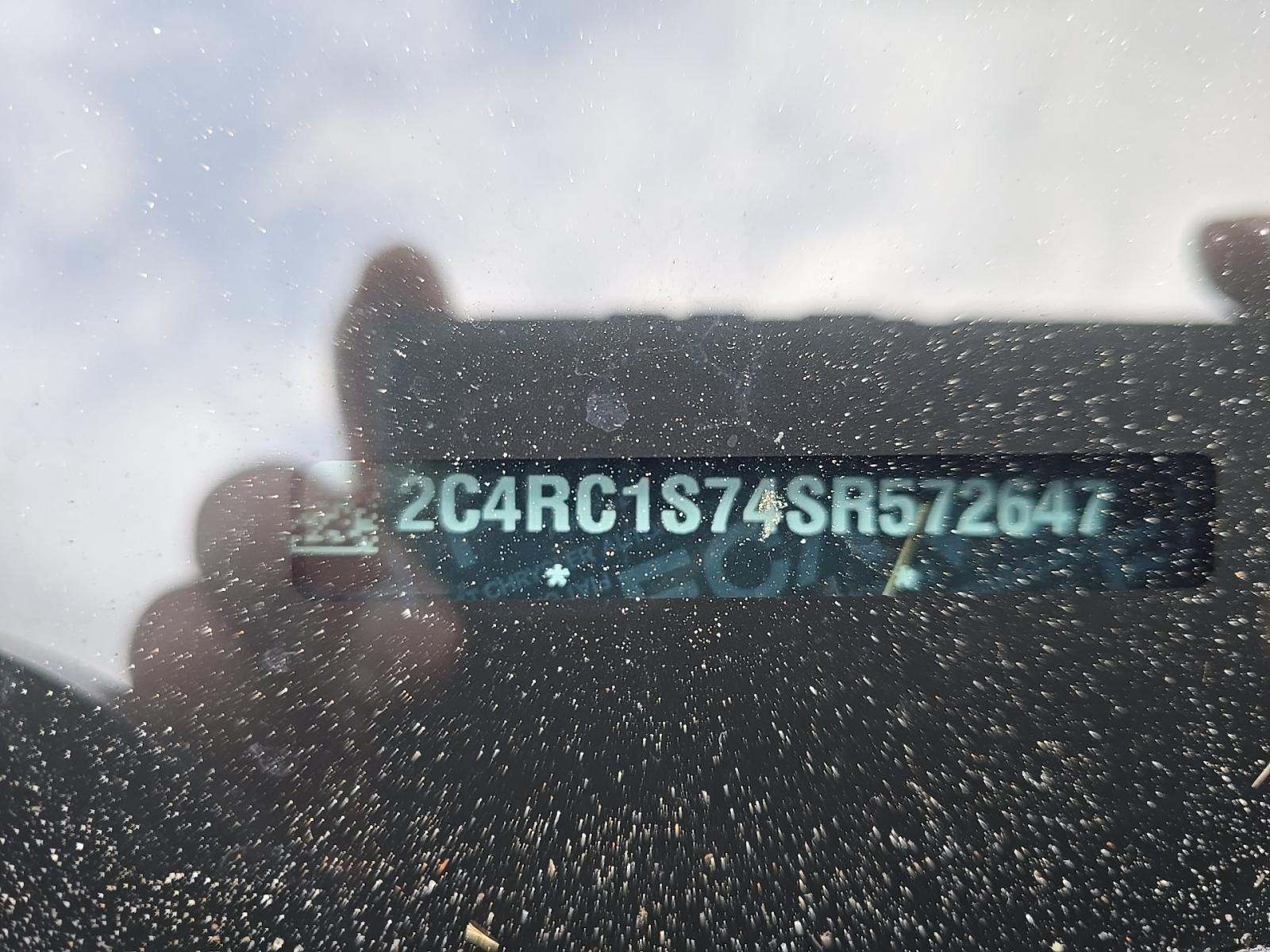 2025 Chrysler Pacifica Hybrid Select FWD