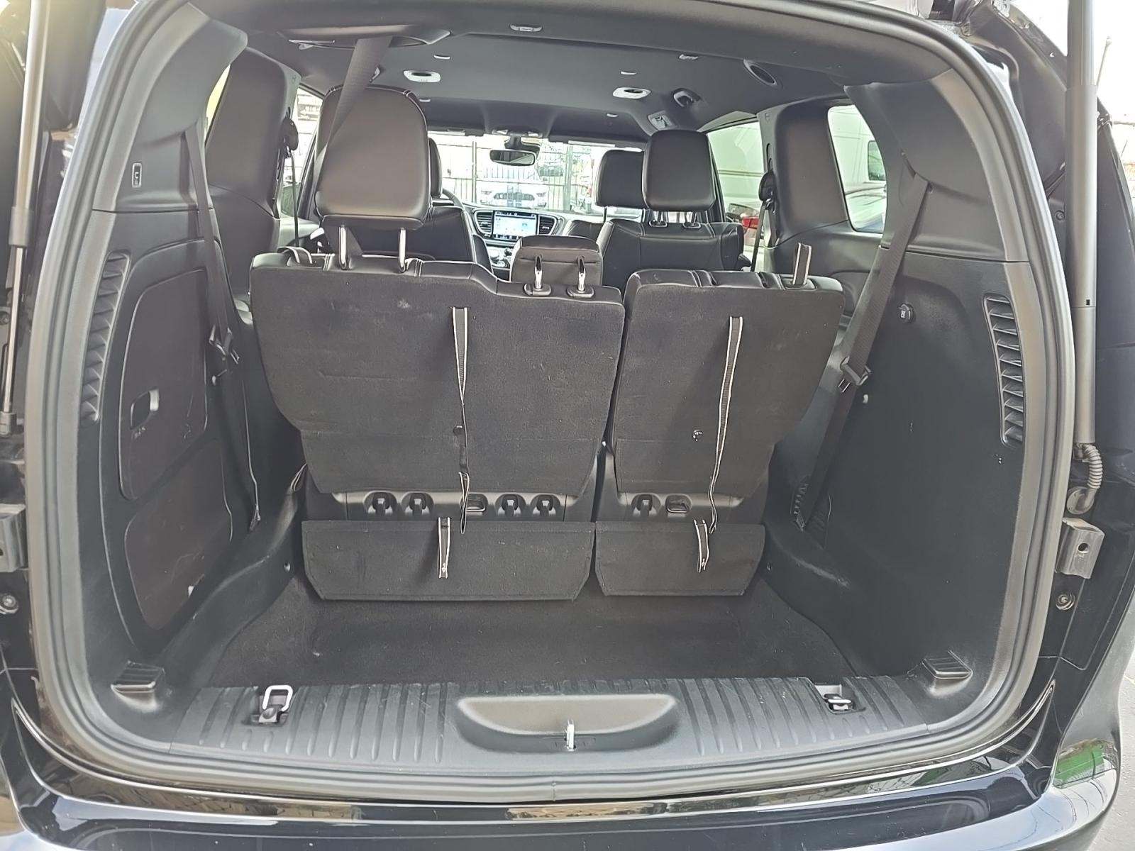 2025 Chrysler Pacifica Hybrid Select FWD