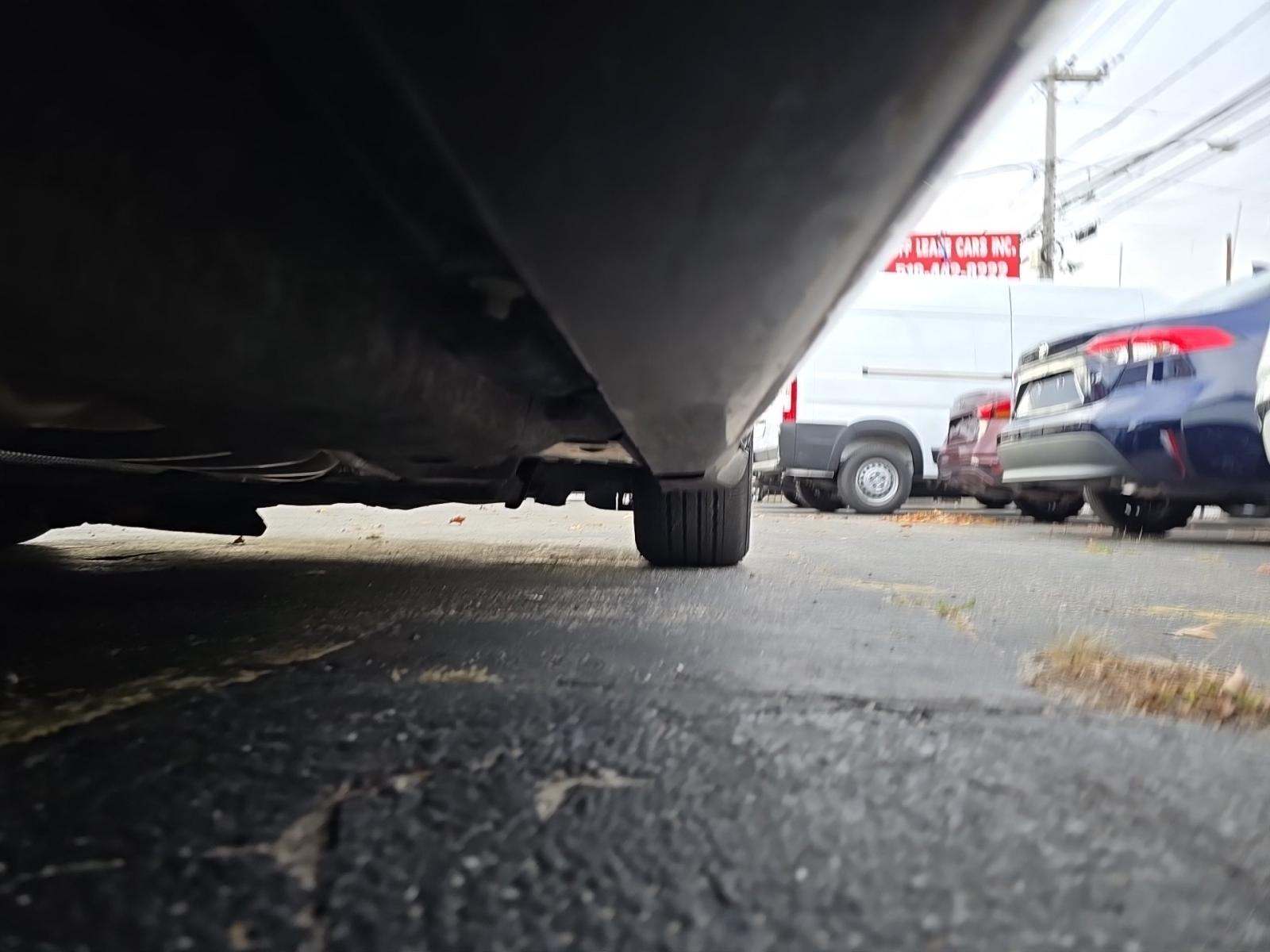 2025 Chrysler Pacifica Hybrid Select FWD