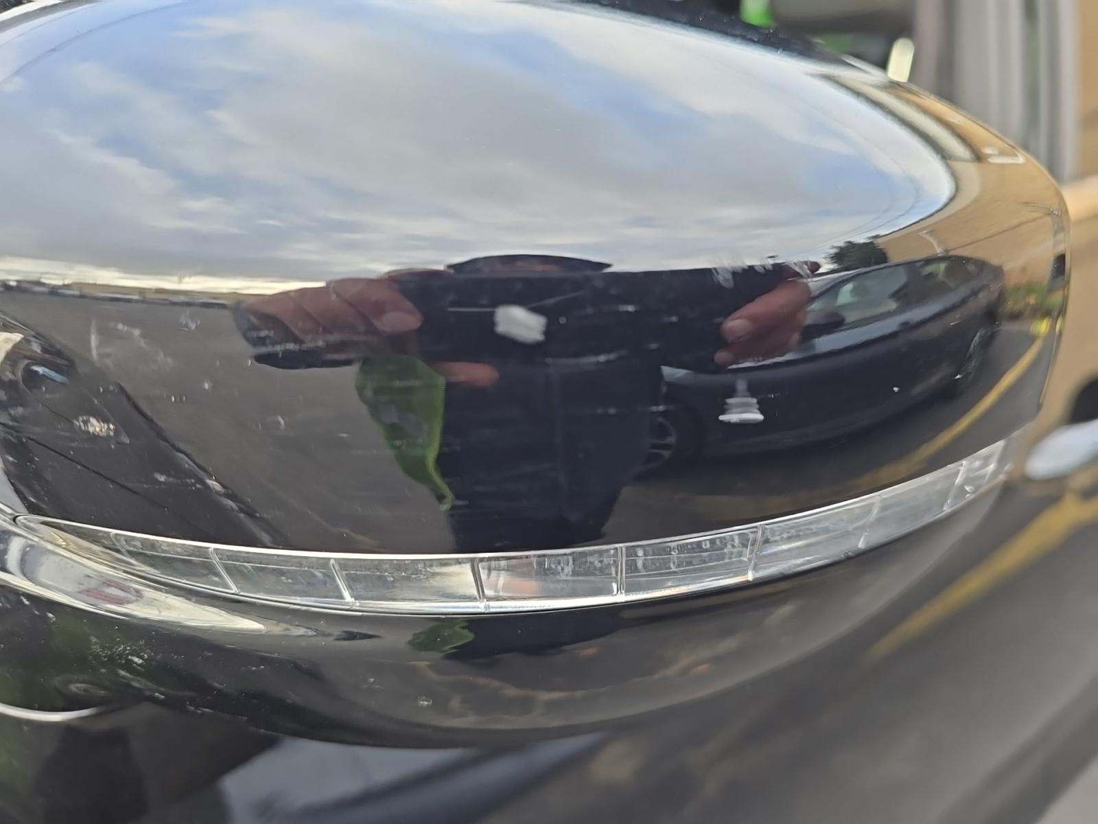 2025 Chrysler Pacifica Hybrid Select FWD