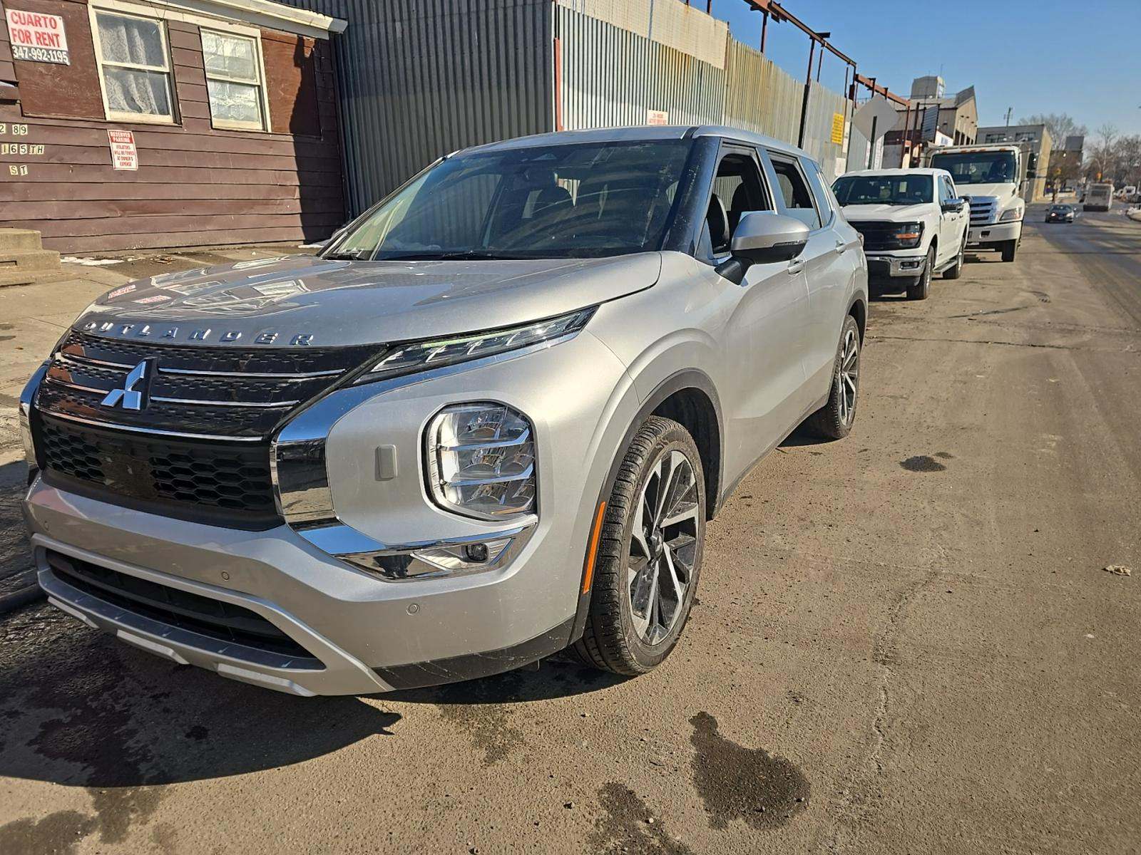 2024 Mitsubishi Outlander SE AWD