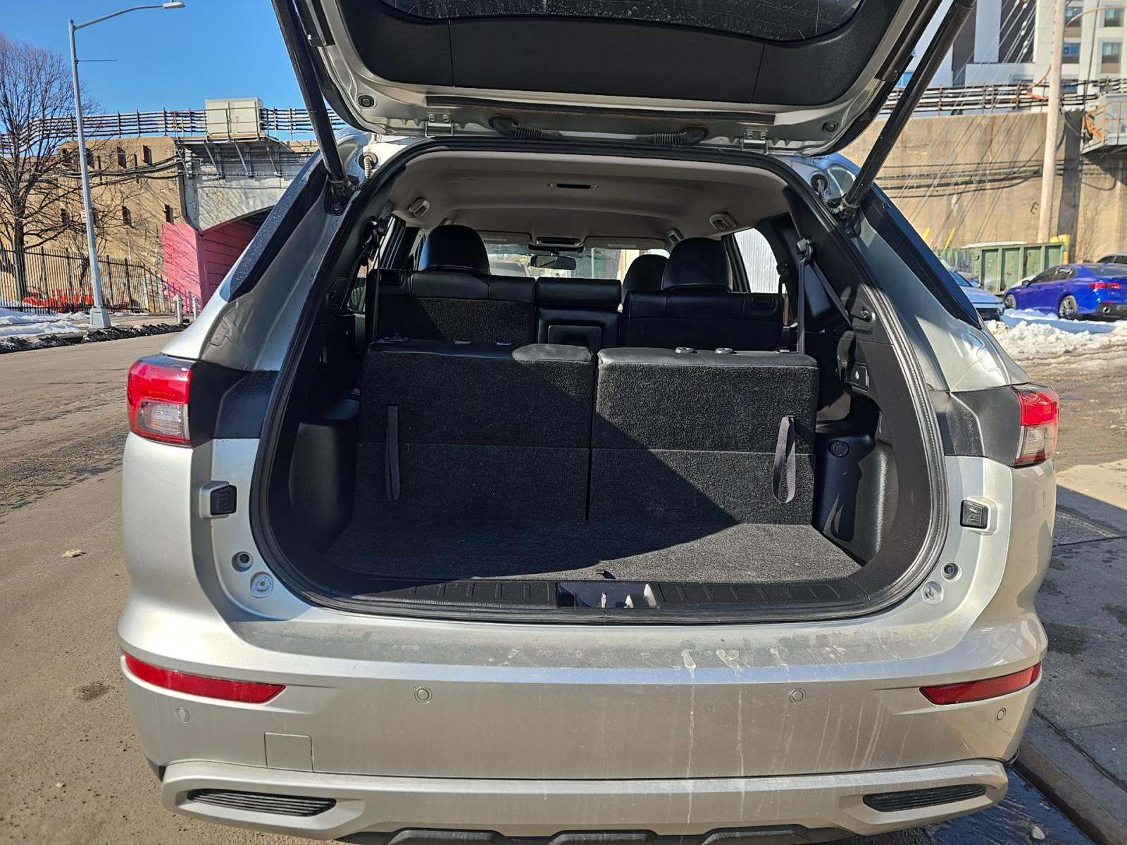 2024 Mitsubishi Outlander SE AWD