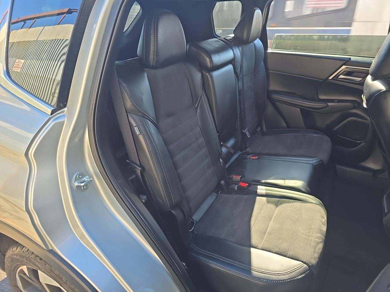 2024 Mitsubishi Outlander SE AWD