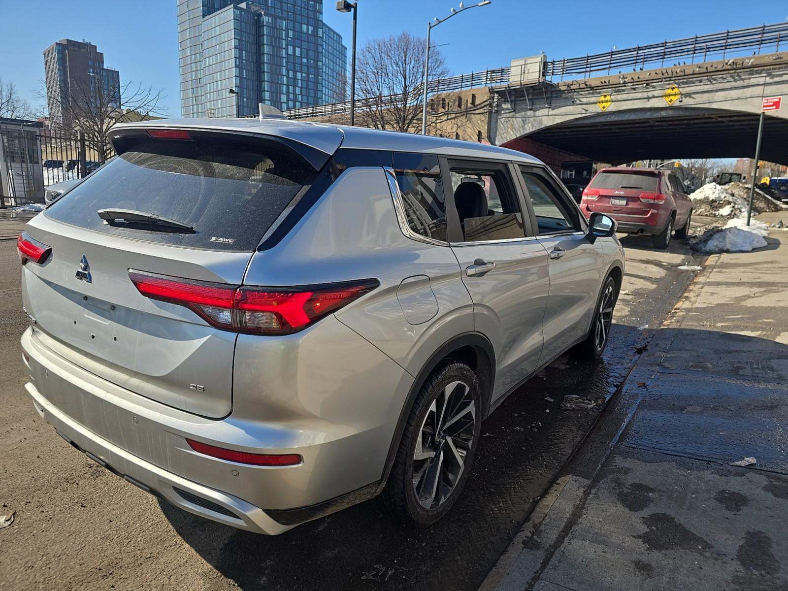 2024 Mitsubishi Outlander SE AWD