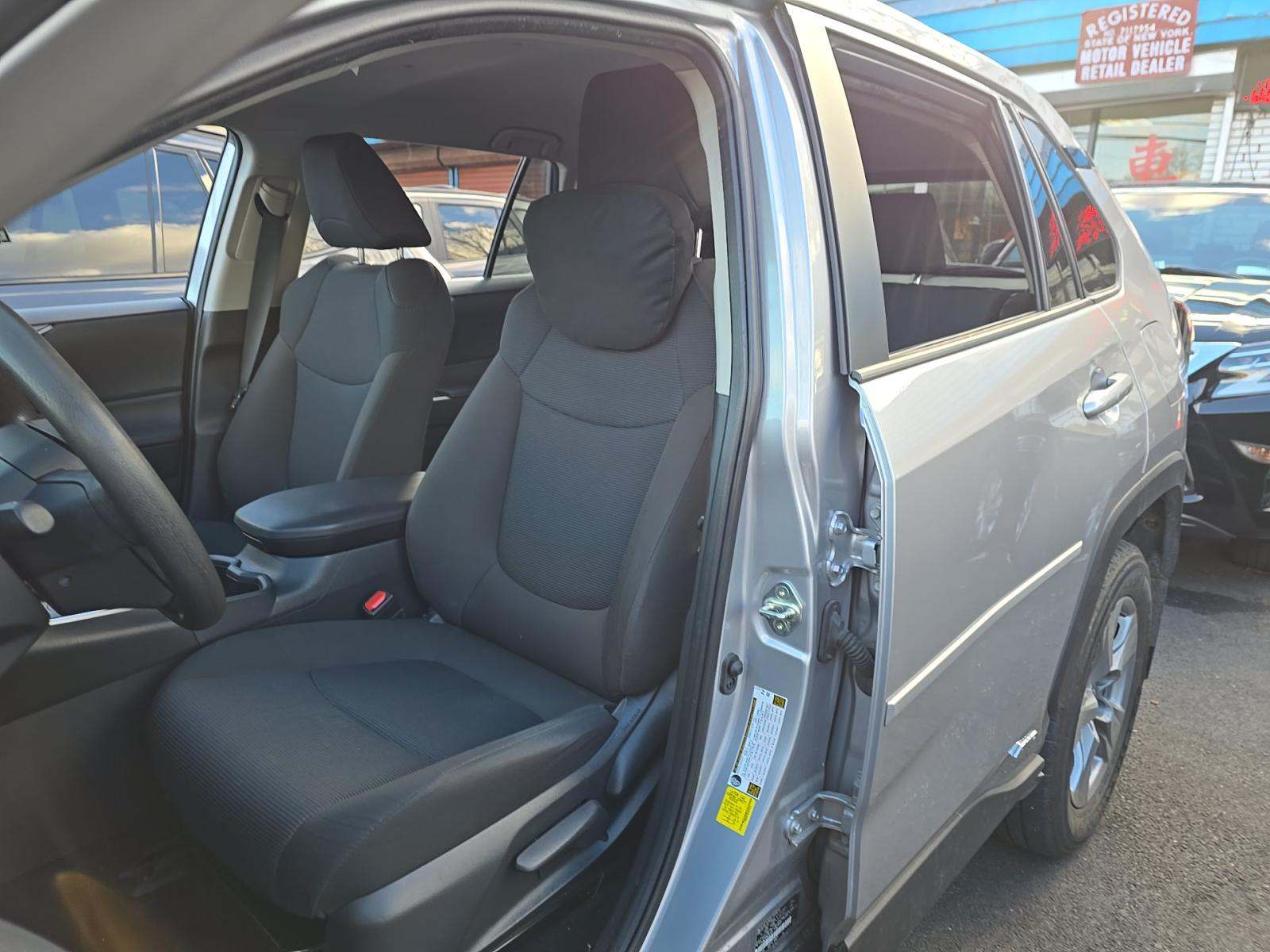 2024 Toyota RAV4 Hybrid LE AWD